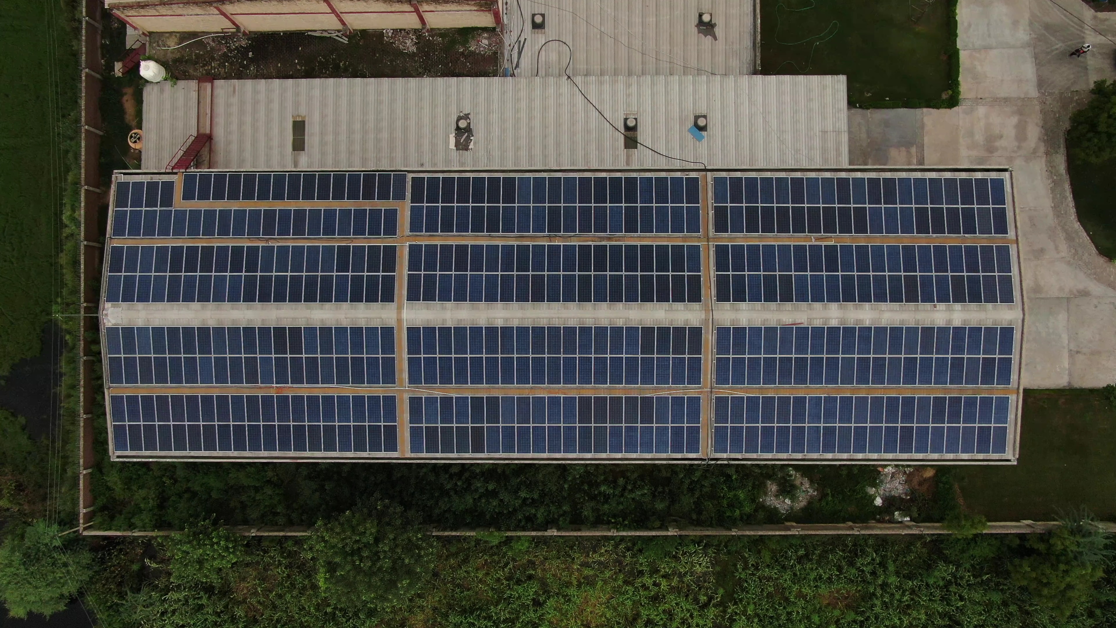 Residential rooftop solar panels by GTC Naturz Resources.